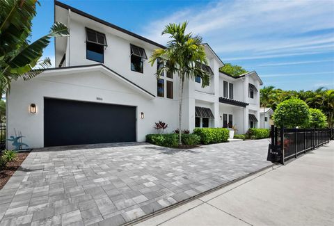 A home in SARASOTA