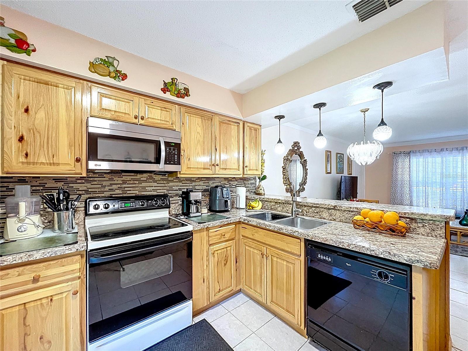 SUNNYBROOK 1 - Residential