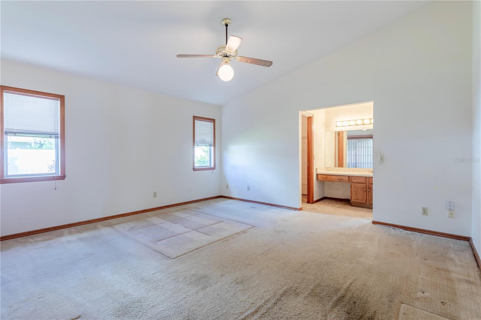 HARBOR EAST - Residential