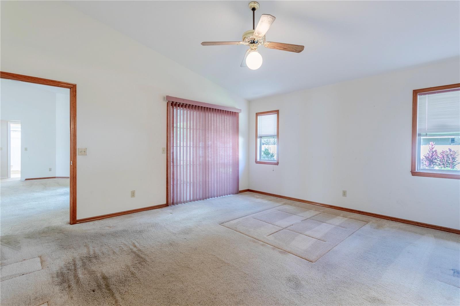 HARBOR EAST - Residential