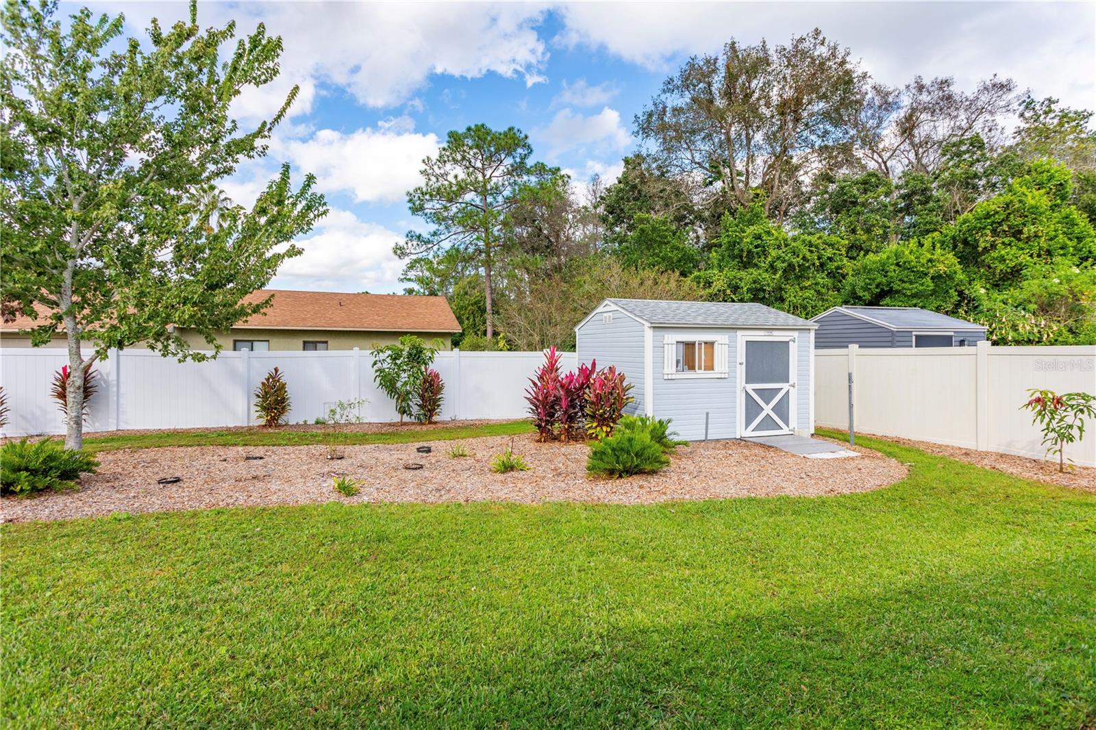 HARBOR EAST - Residential