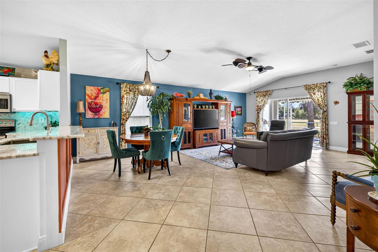 LEXINGTON OAKS PH 12 - Residential