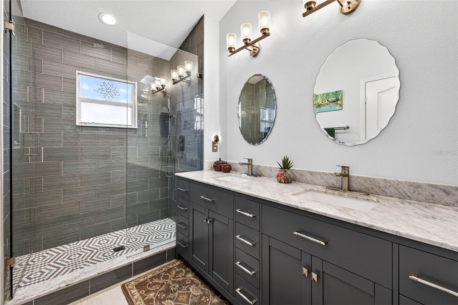 LEXINGTON OAKS PH 12 - Residential