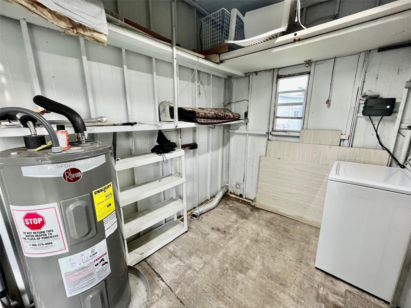 TARPON SHORES MOBILE HOME VILLAGE UNREC - Residential