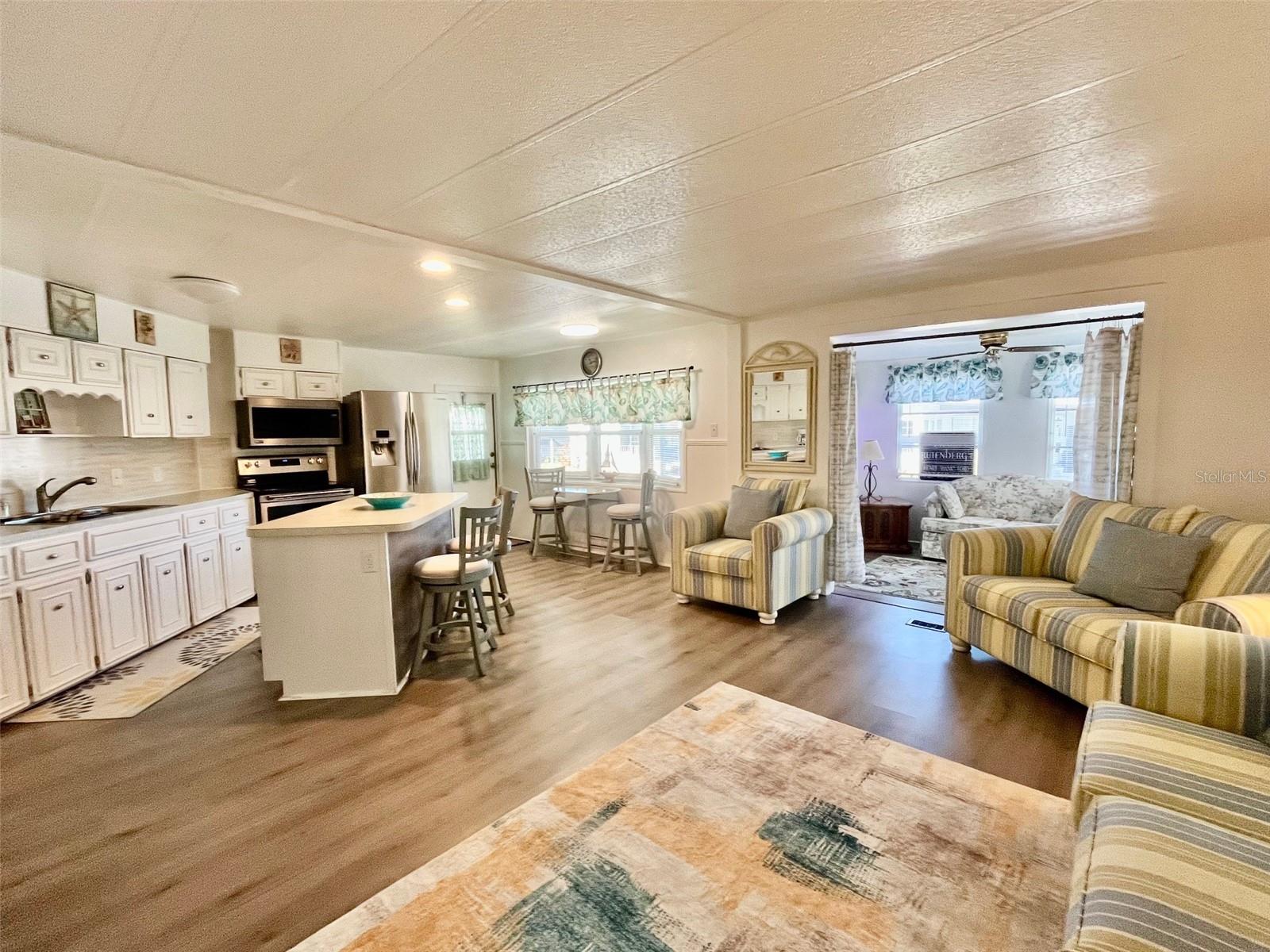TARPON SHORES MOBILE HOME VILLAGE UNREC - Residential