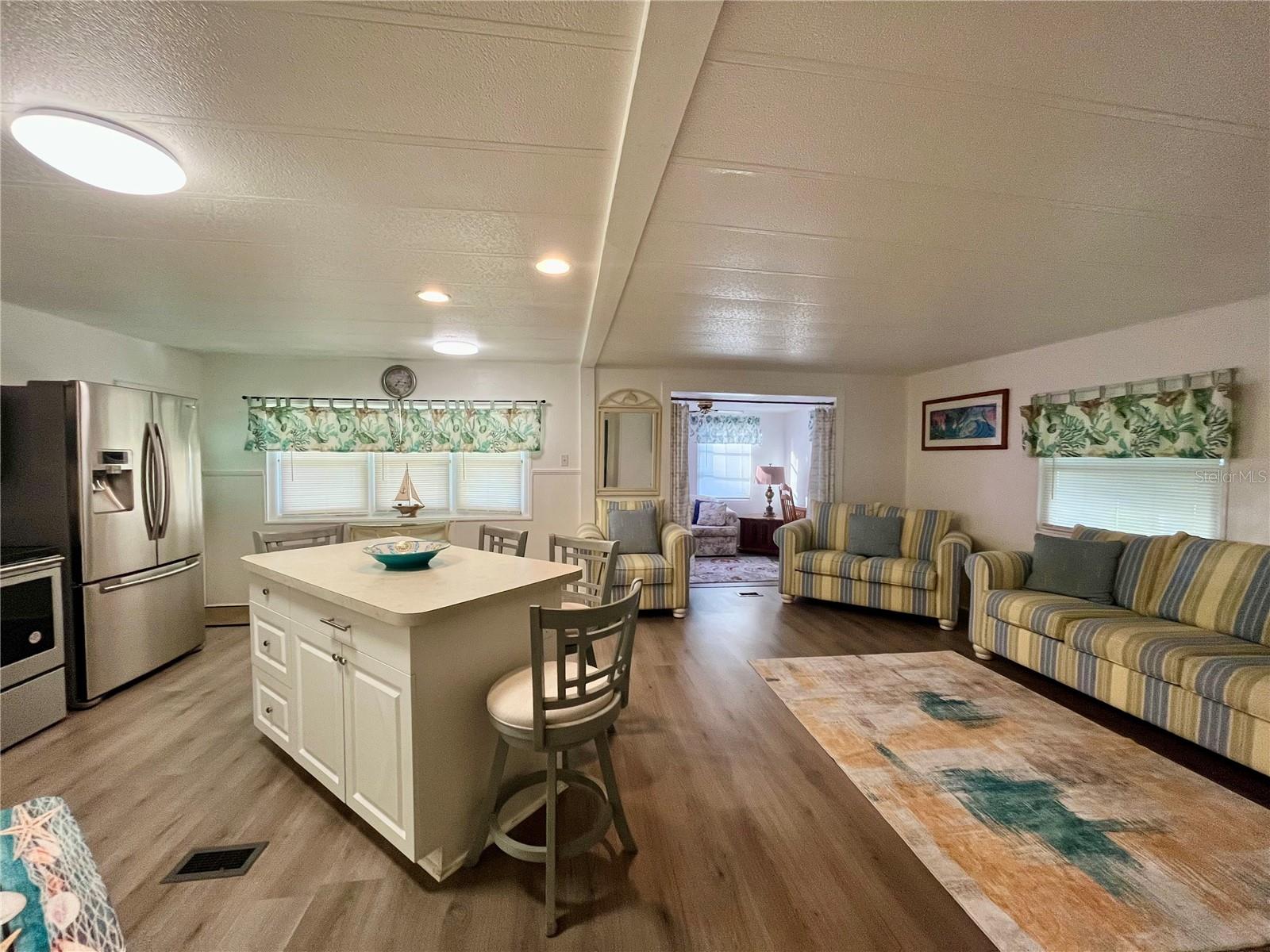 TARPON SHORES MOBILE HOME VILLAGE UNREC - Residential