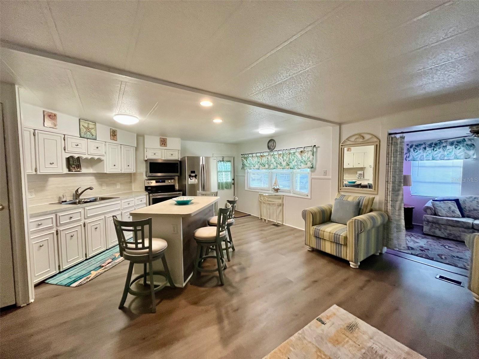 TARPON SHORES MOBILE HOME VILLAGE UNREC - Residential