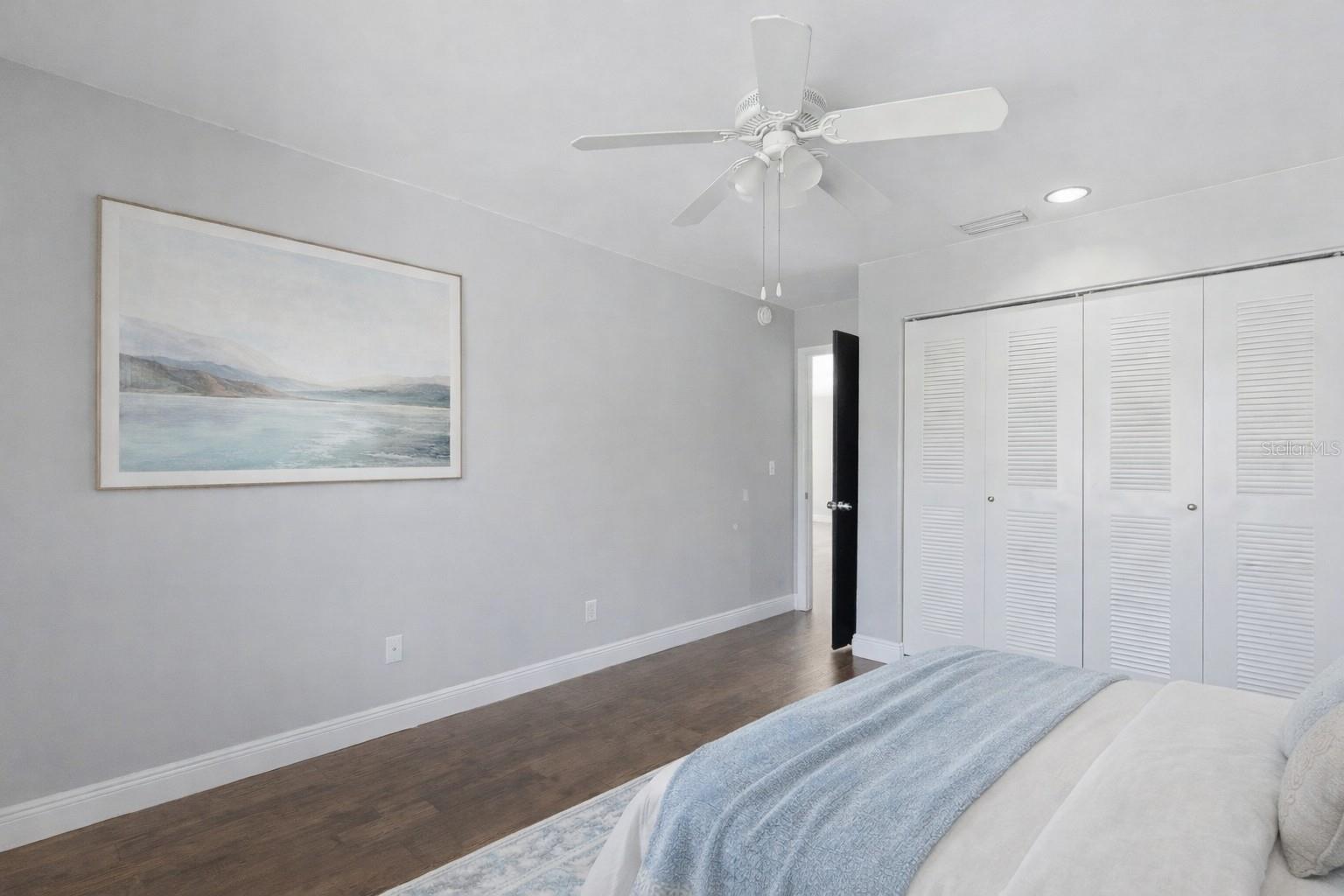 SHOREACRES CENTER - Residential