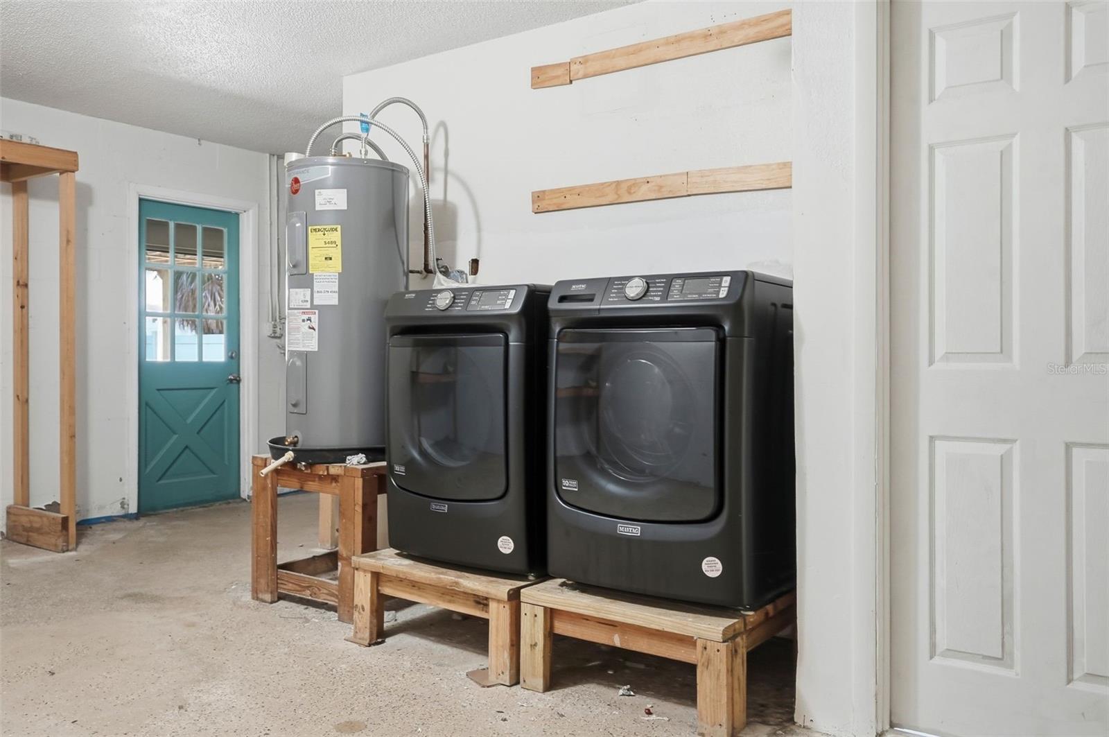 SHOREACRES CENTER - Residential