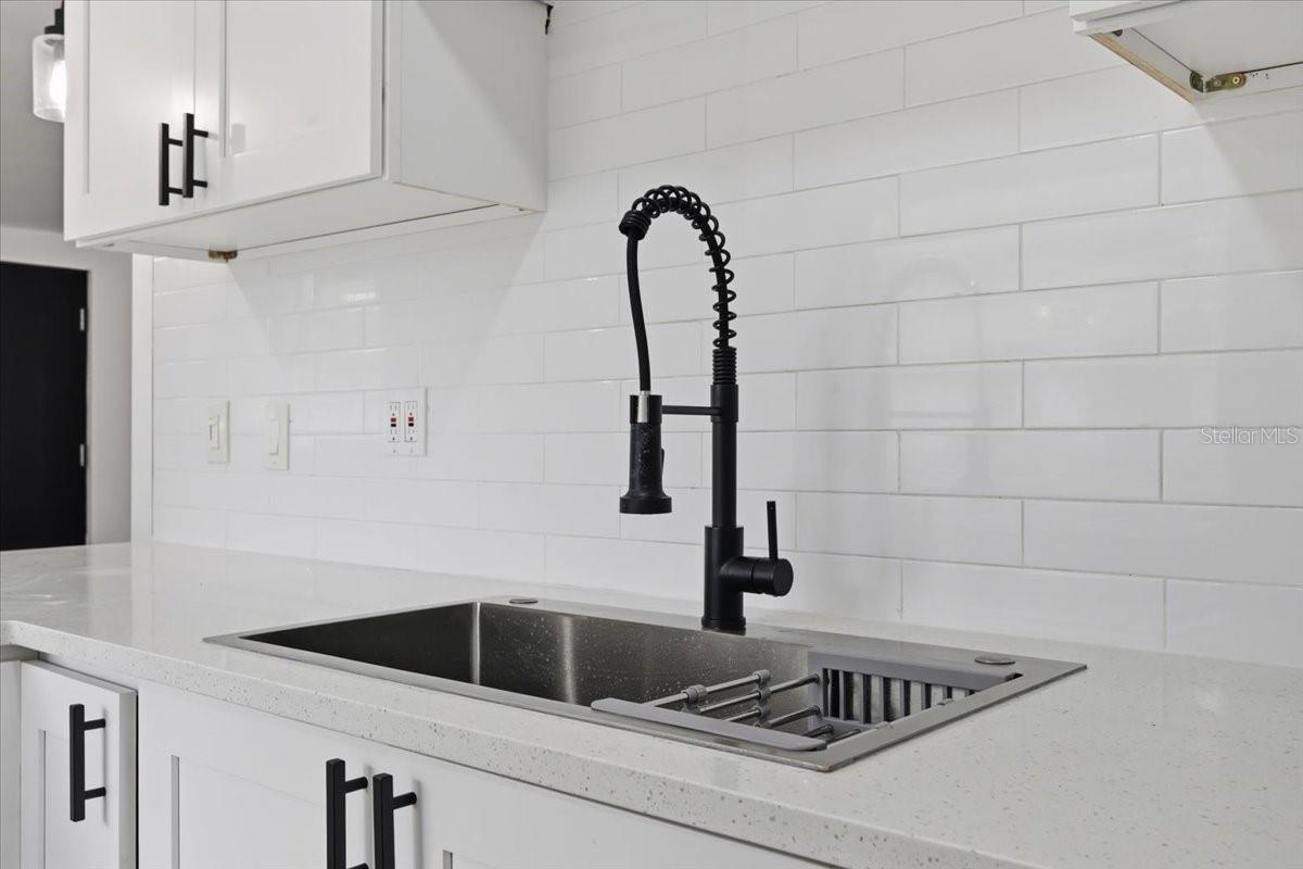 FERN CLIFF - Residential