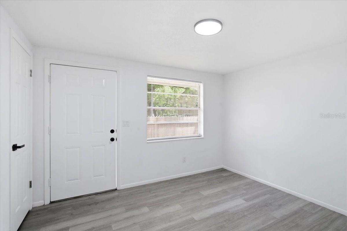 FERN CLIFF - Residential