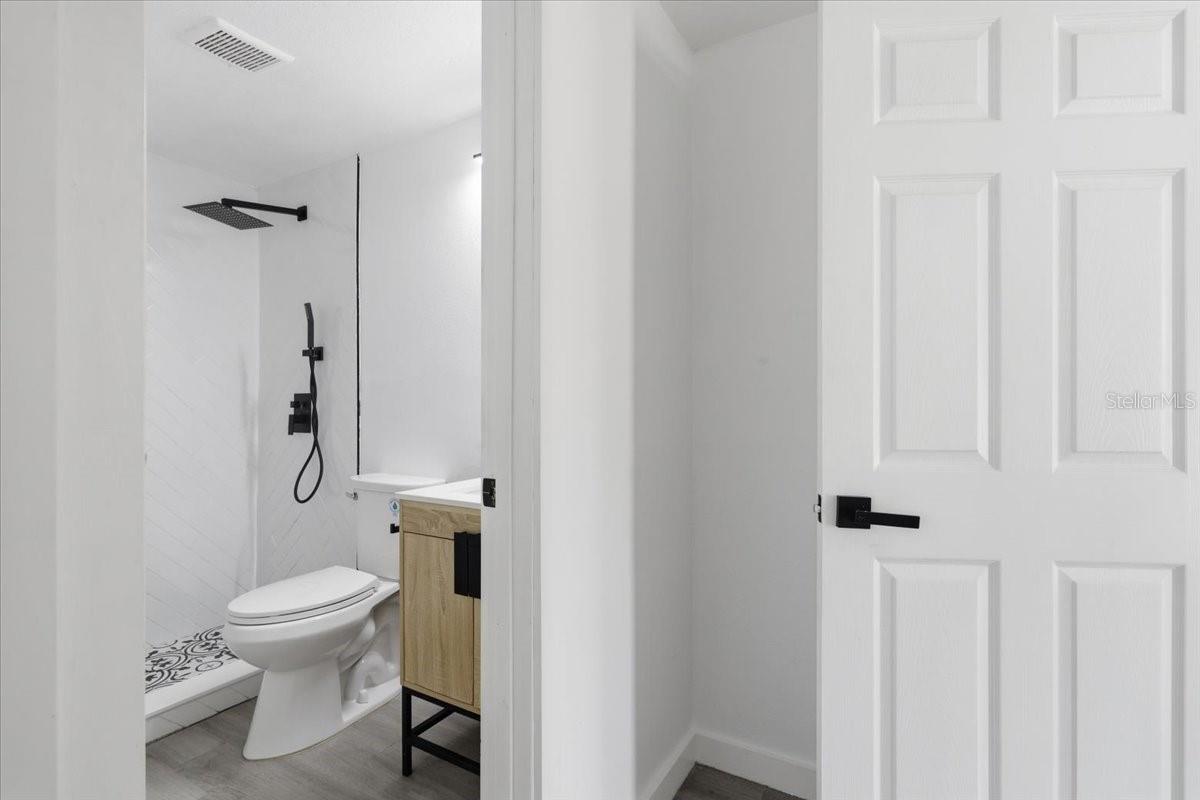 FERN CLIFF - Residential