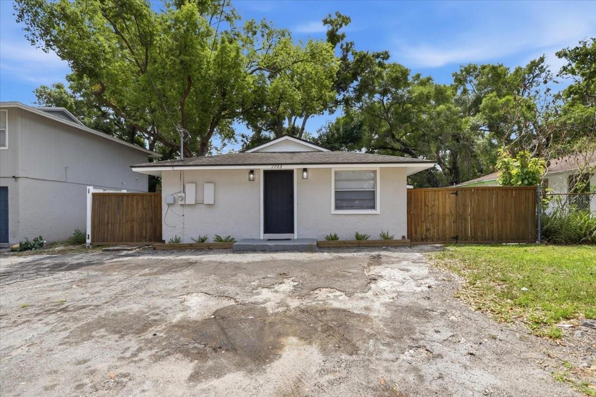 FERN CLIFF - Residential