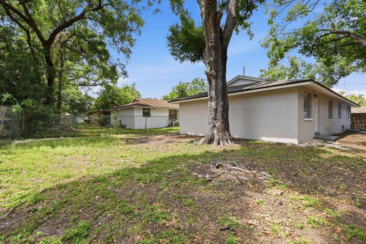 FERN CLIFF - Residential