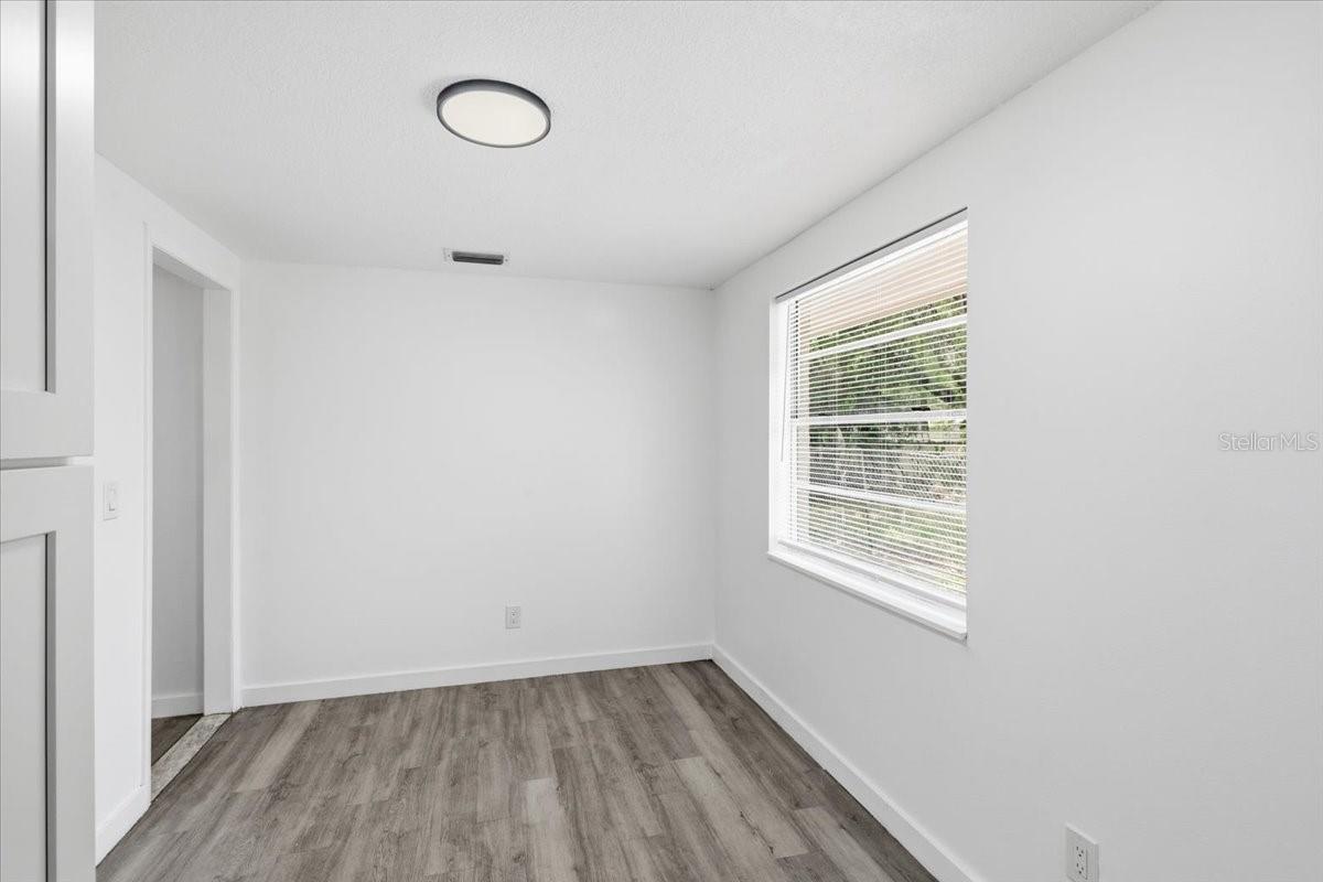 FERN CLIFF - Residential