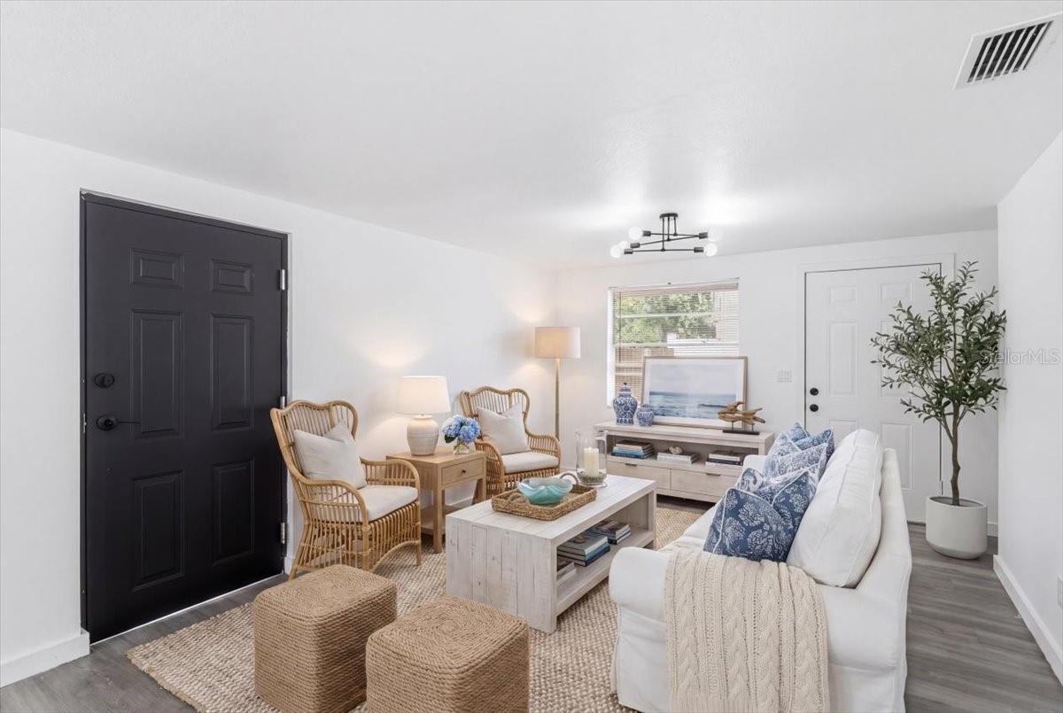 FERN CLIFF - Residential