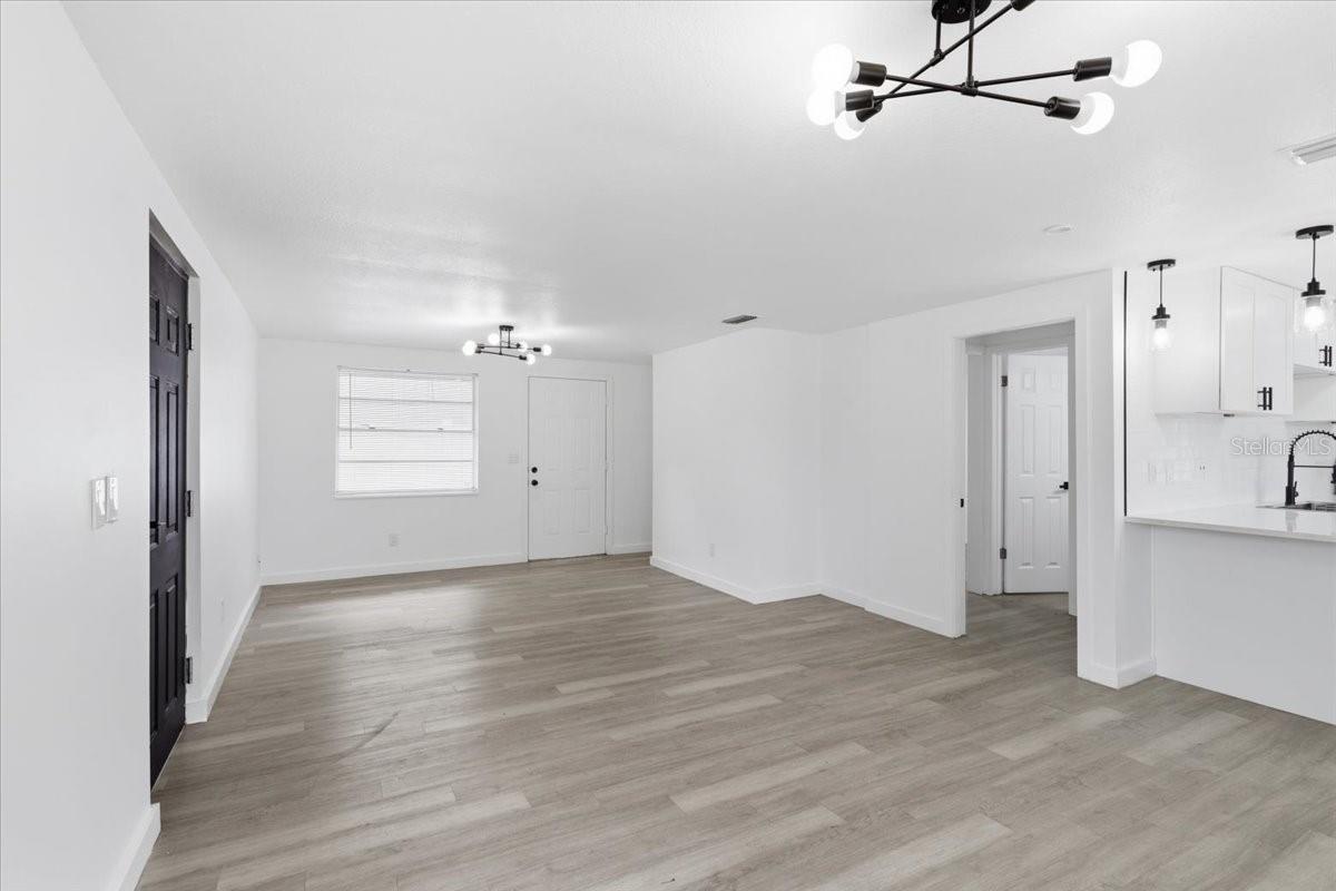 FERN CLIFF - Residential