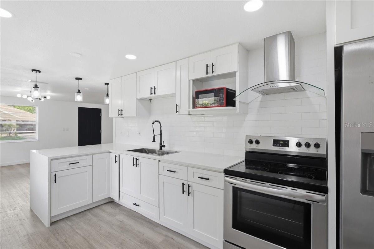 FERN CLIFF - Residential