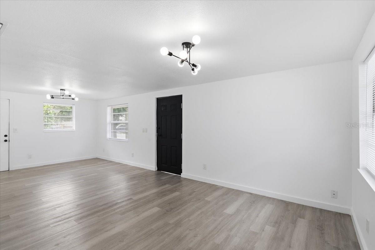 FERN CLIFF - Residential