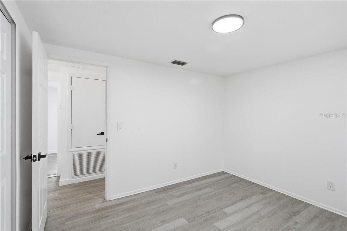 FERN CLIFF - Residential