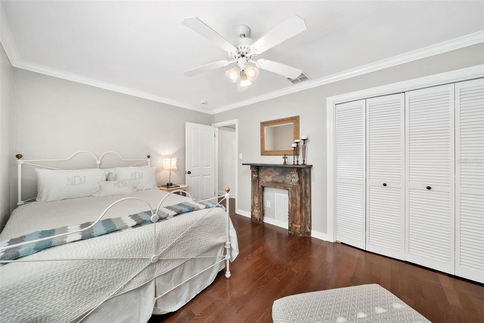 EDGEWATER HEIGTHS - Residential