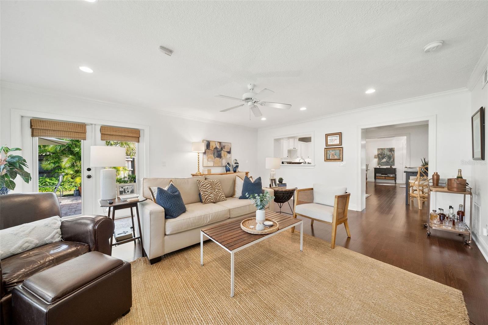 EDGEWATER HEIGTHS - Residential