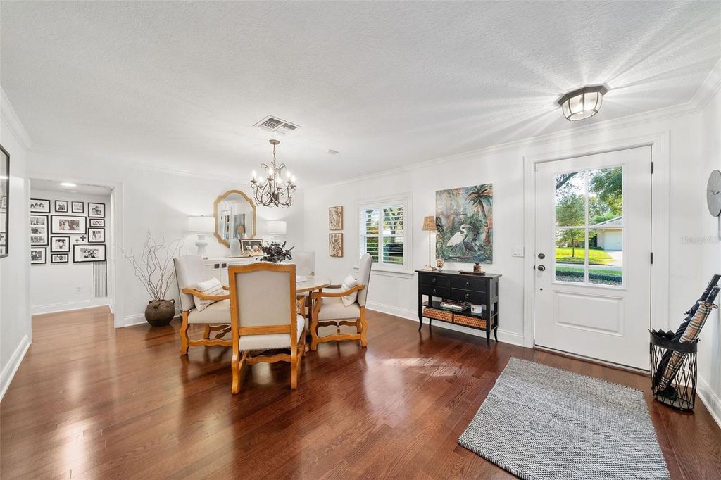 Photo of 1231 Norwood Place, Orlando, FL 32804 (MLS # O6370787)