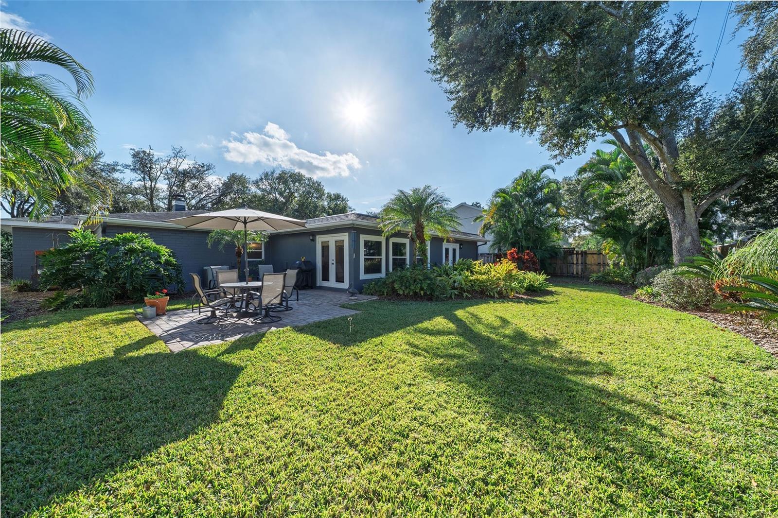 EDGEWATER HEIGTHS - Residential