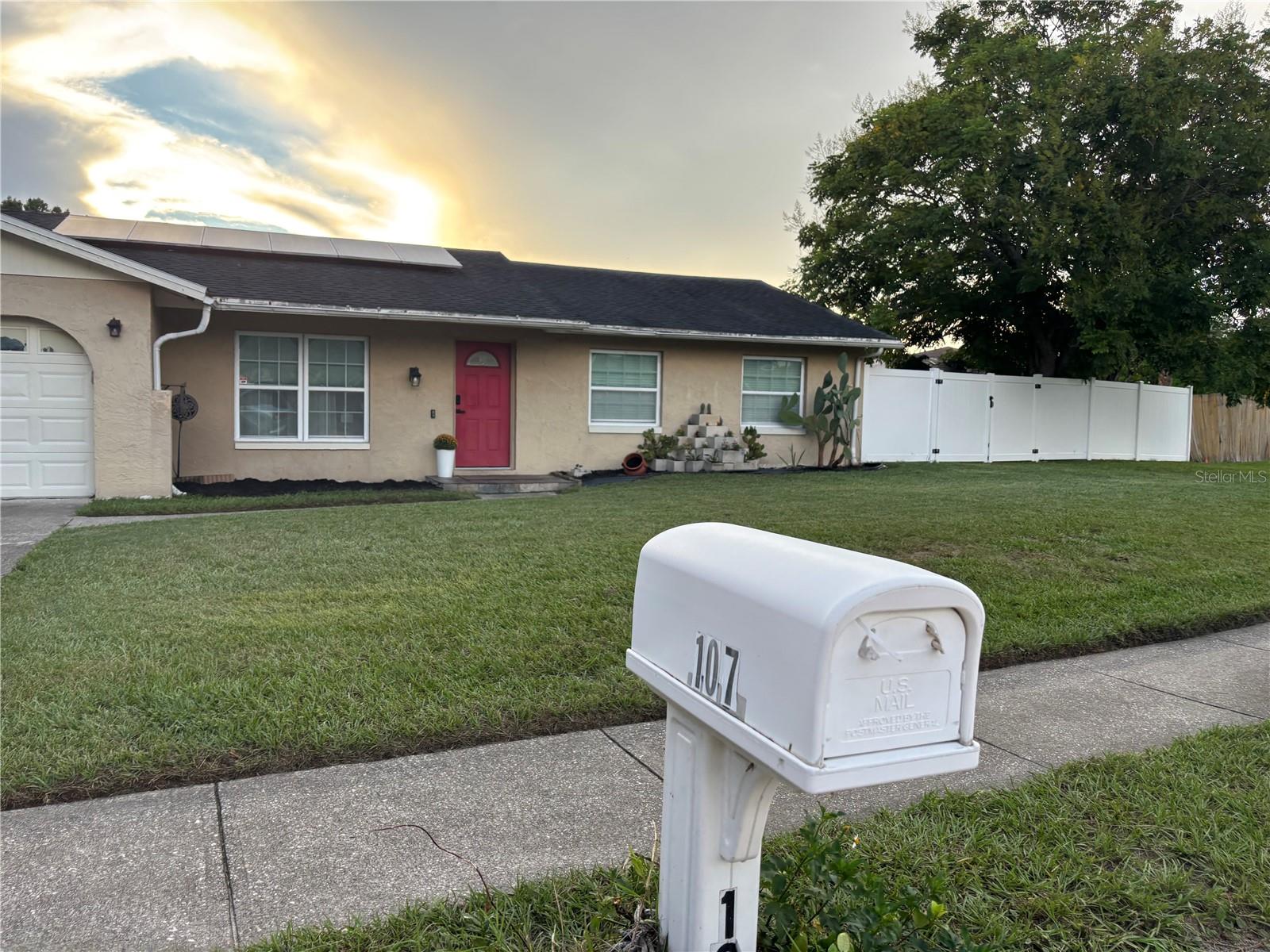 107 SUNSET DRIVE