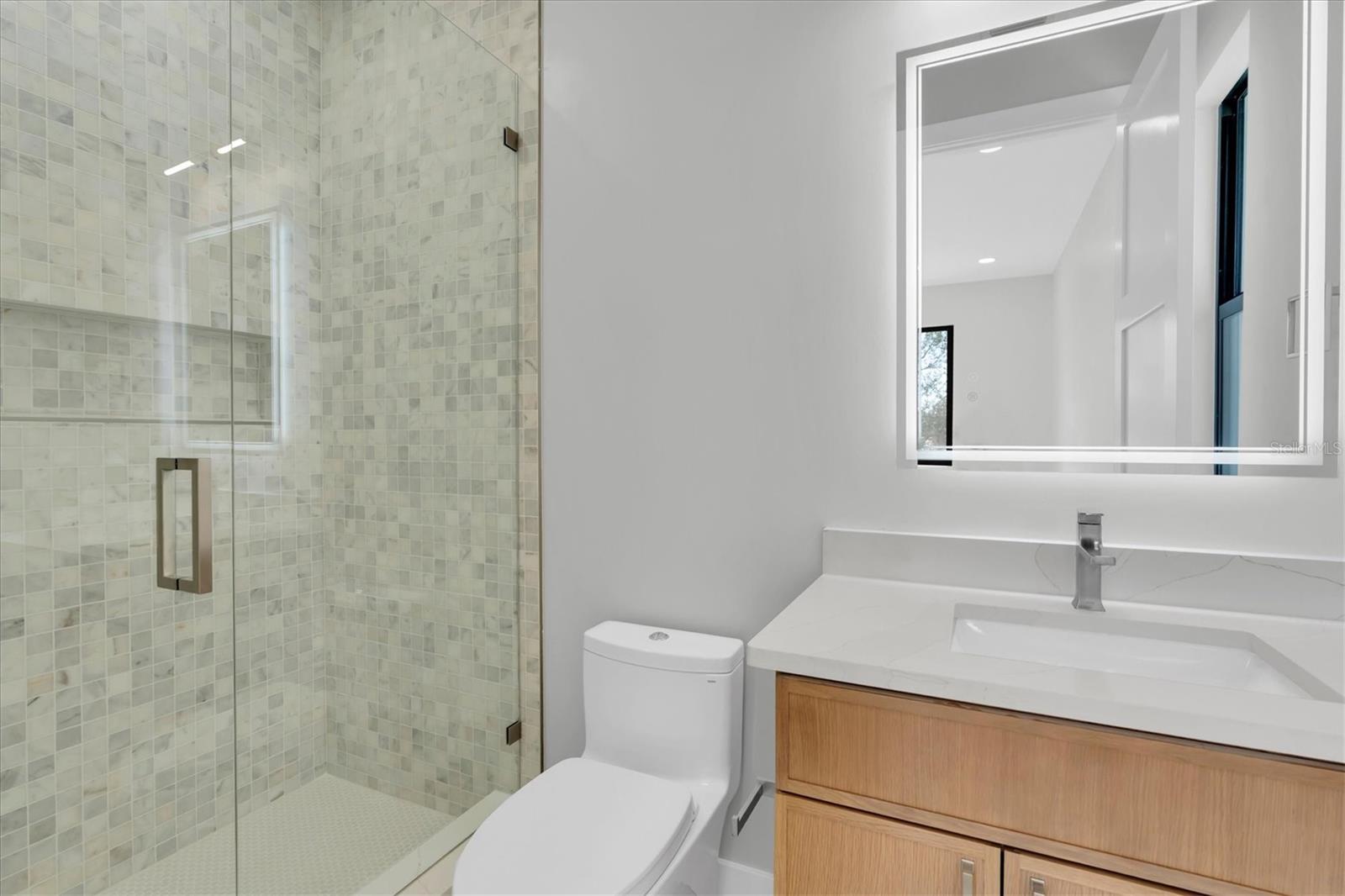 SKIMMER POINT PH III - Residential