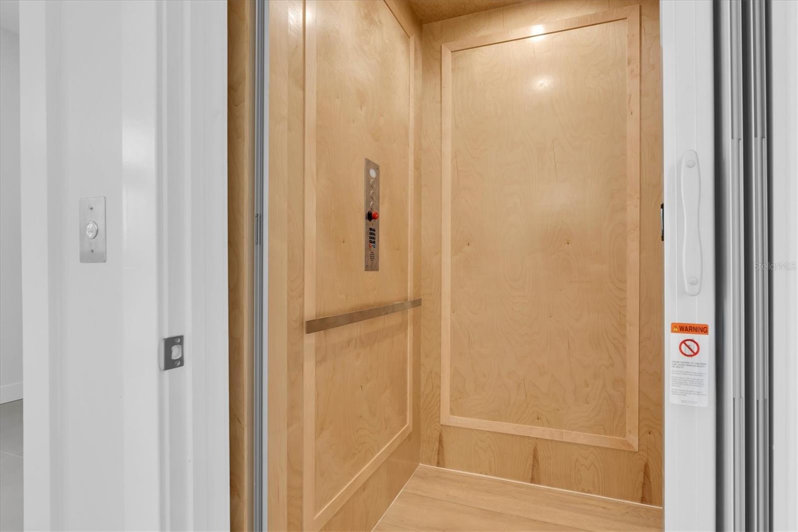 SKIMMER POINT PH III - Residential