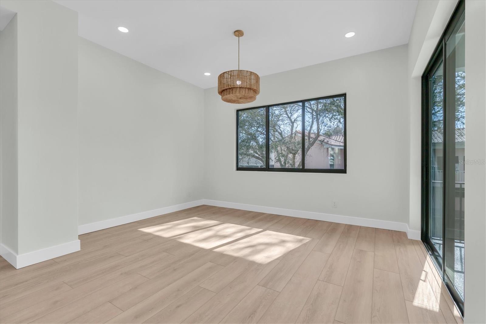 SKIMMER POINT PH III - Residential