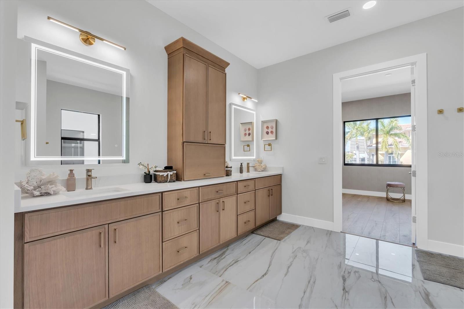 SKIMMER POINT PH III - Residential