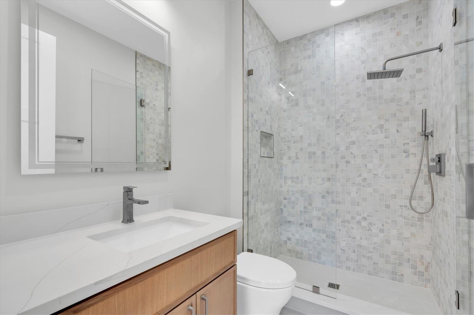 SKIMMER POINT PH III - Residential