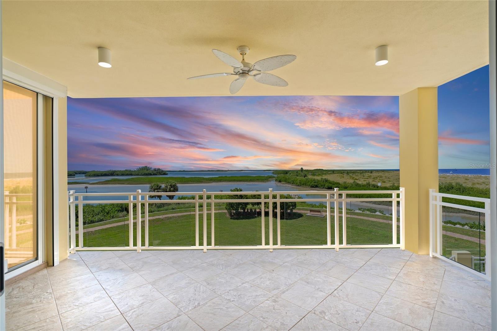 SUNSET POINTE AT COLLANY KEY III CONDO - Residential