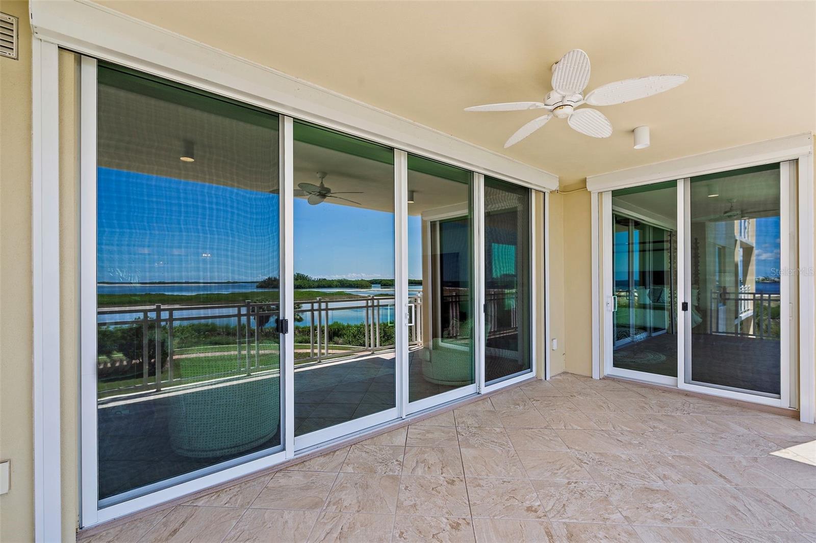 SUNSET POINTE AT COLLANY KEY III CONDO - Residential