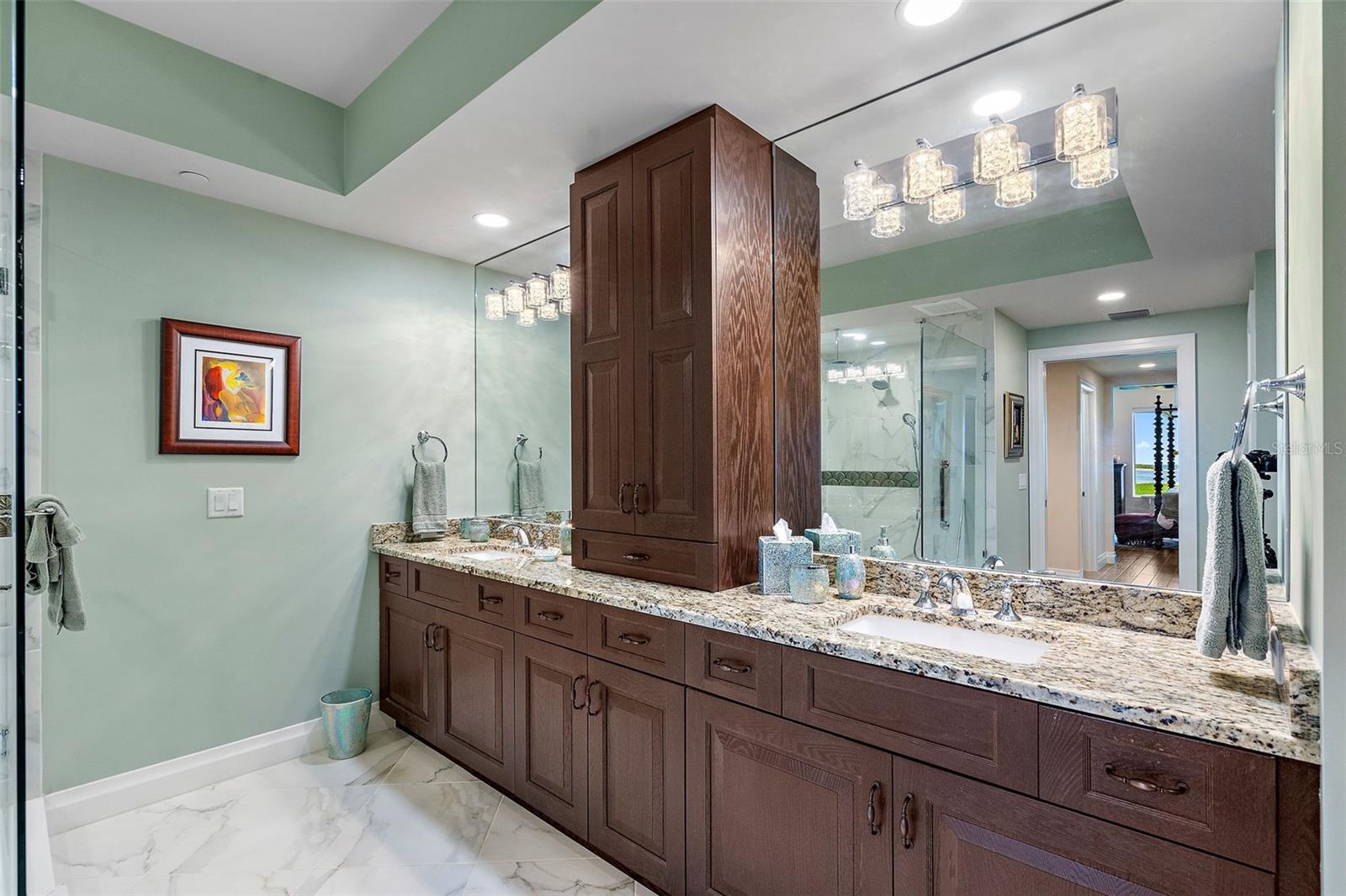 SUNSET POINTE AT COLLANY KEY III CONDO - Residential