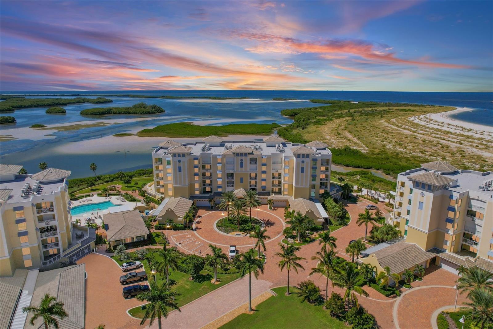 SUNSET POINTE AT COLLANY KEY III CONDO - Residential