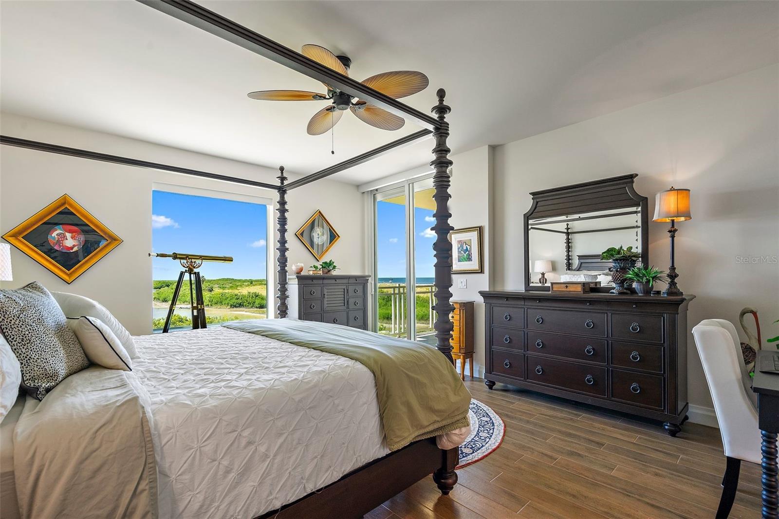 SUNSET POINTE AT COLLANY KEY III CONDO - Residential