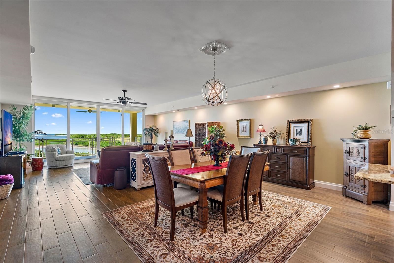 SUNSET POINTE AT COLLANY KEY III CONDO - Residential