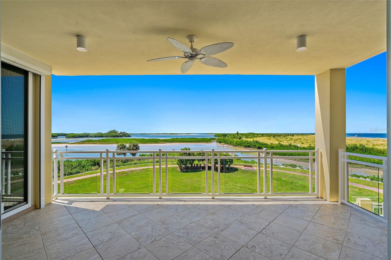 SUNSET POINTE AT COLLANY KEY III CONDO - Residential