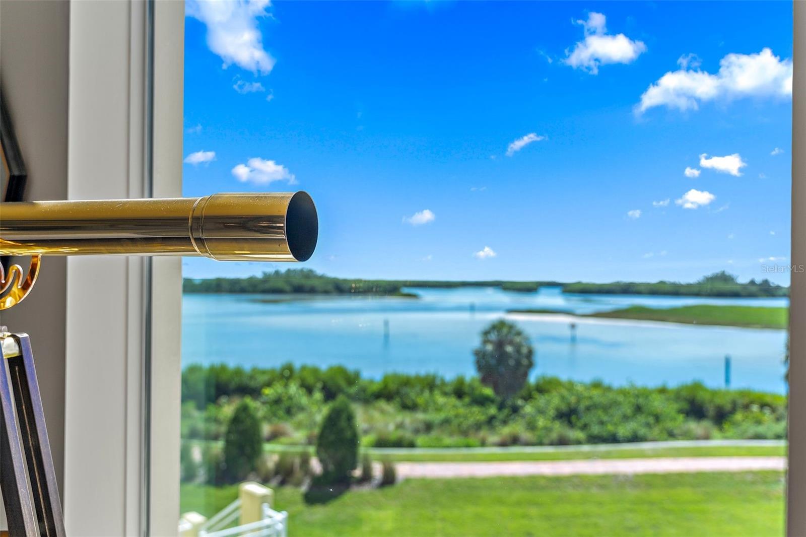 SUNSET POINTE AT COLLANY KEY III CONDO - Residential