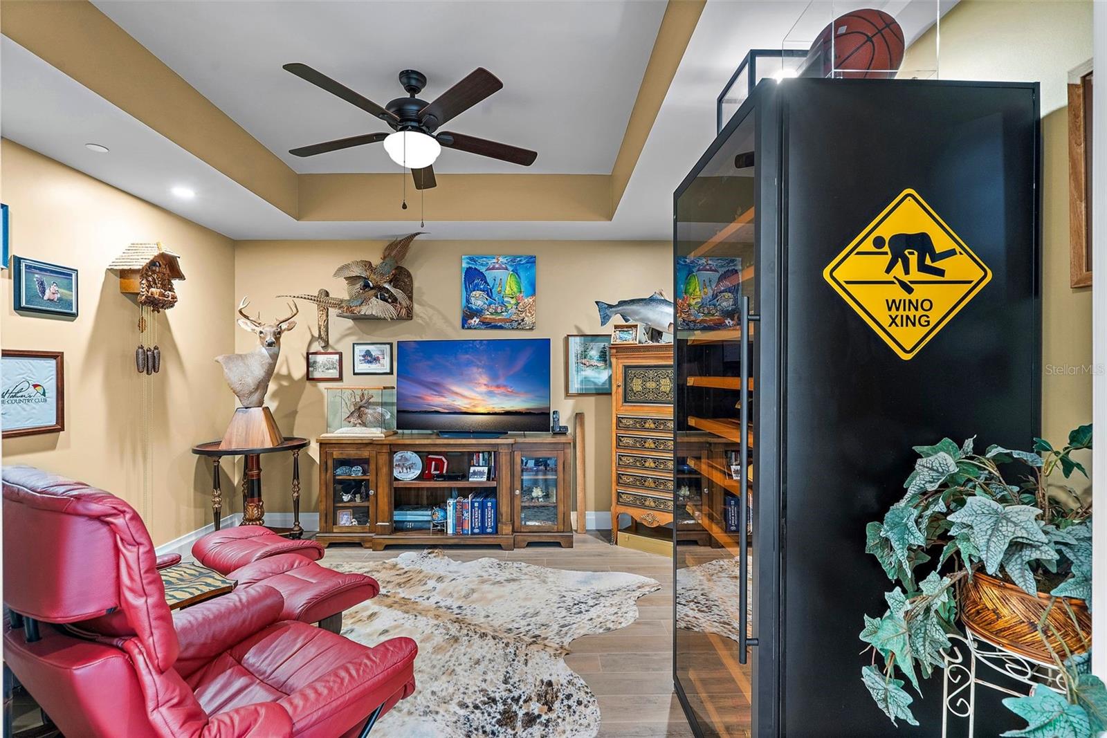 SUNSET POINTE AT COLLANY KEY III CONDO - Residential