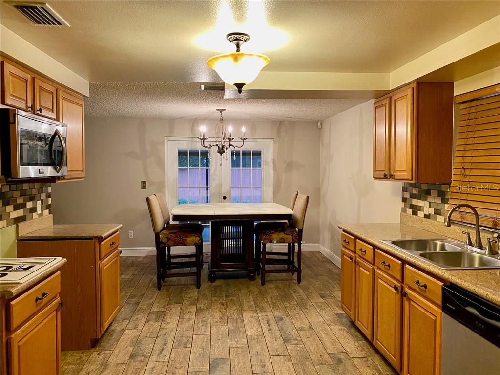 2718 MIDTIMES DRIVE