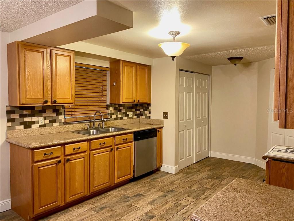 Photo of 2718 Midtimes Drive, Tampa, FL 33618 (MLS # T3271176)