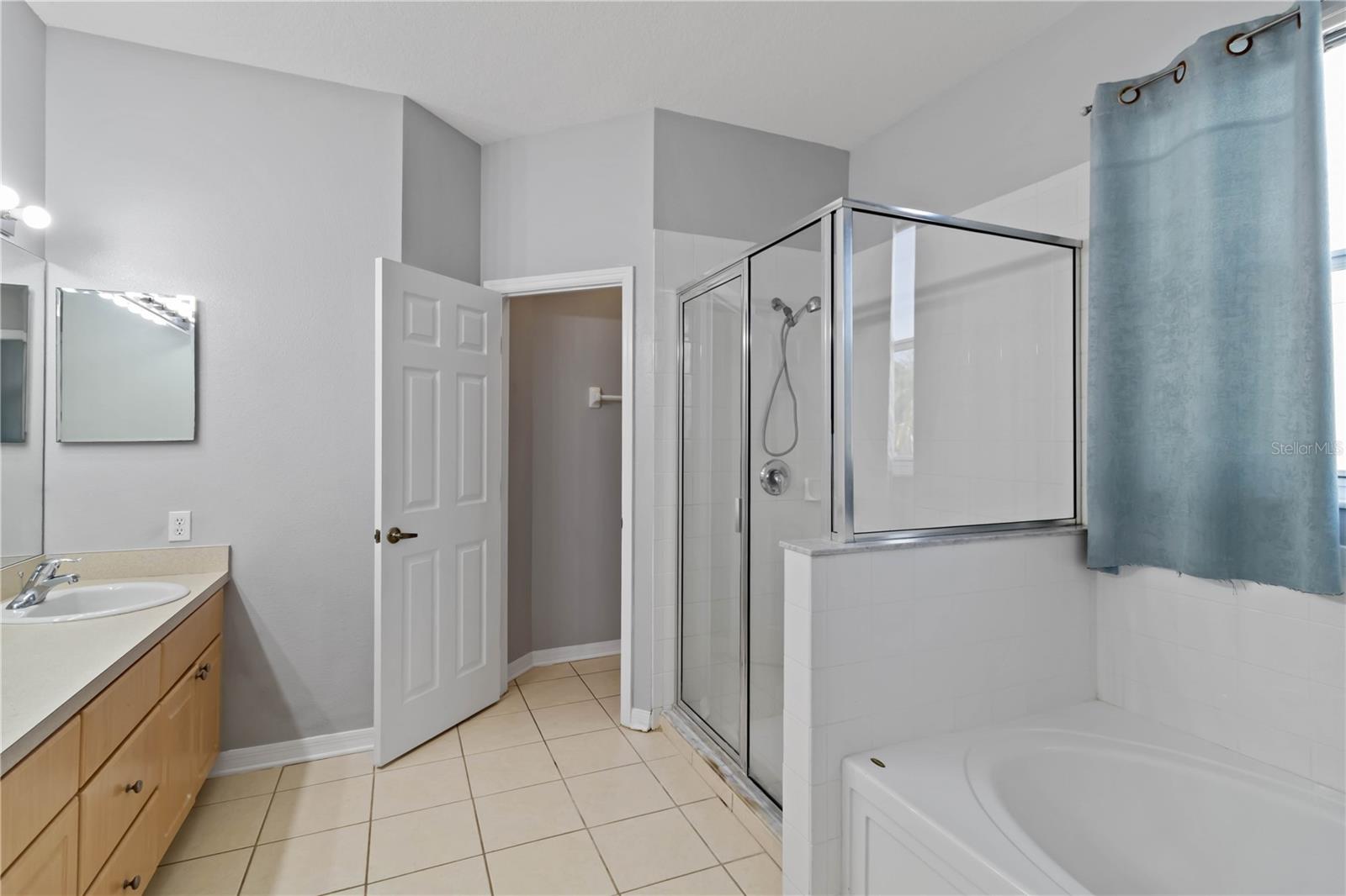 SILVERLAKE - Residential