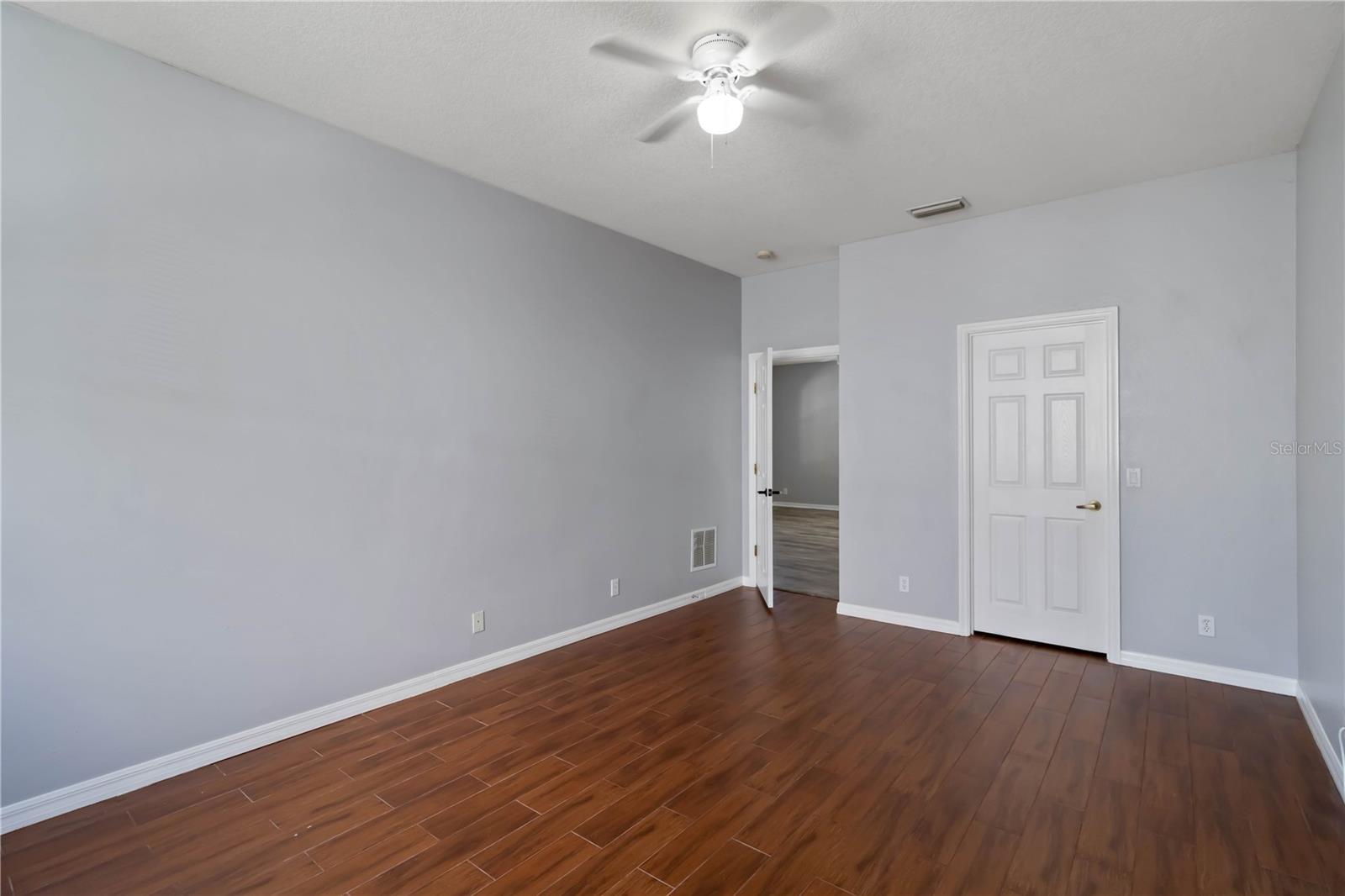 SILVERLAKE - Residential