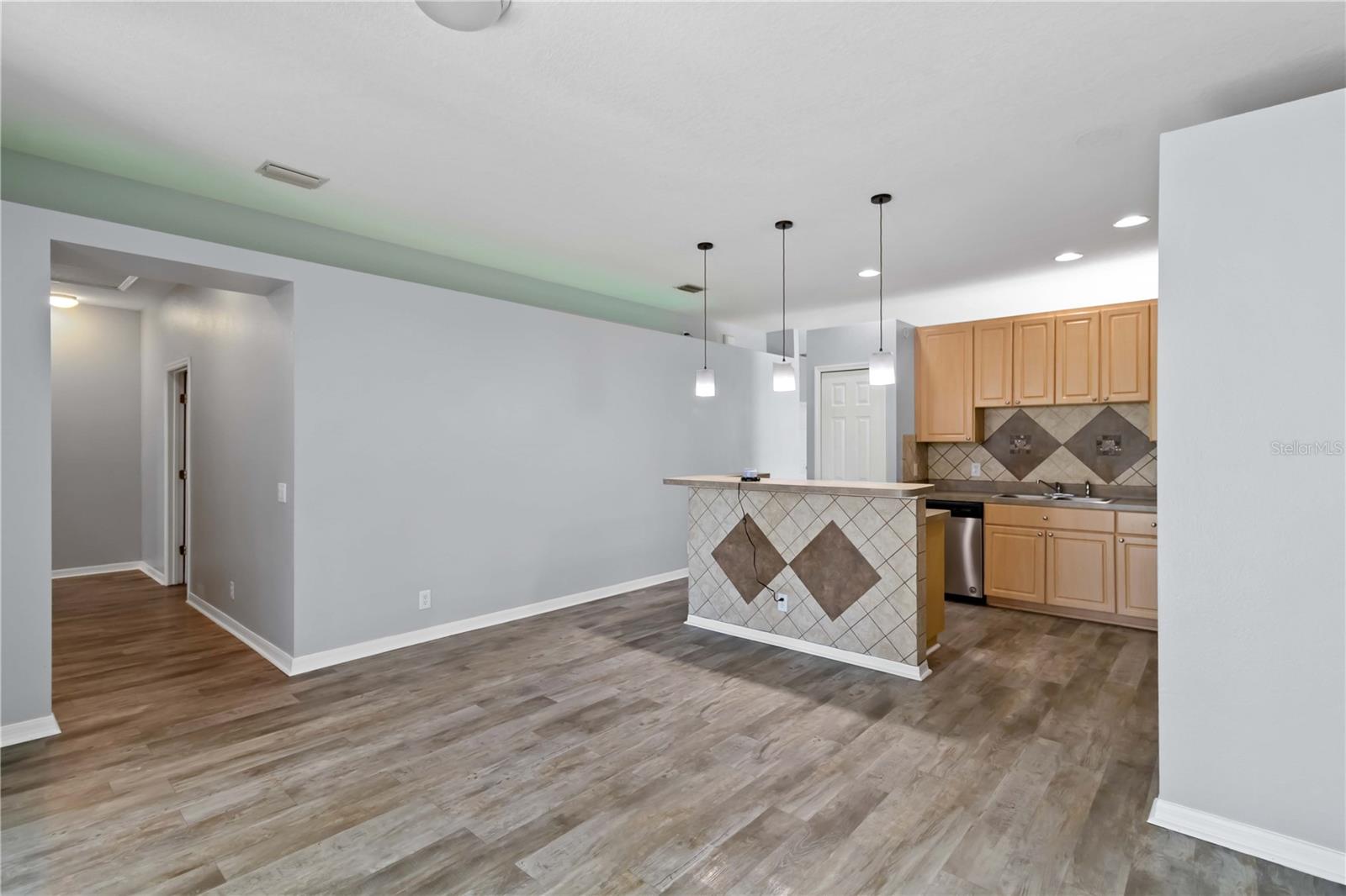 SILVERLAKE - Residential