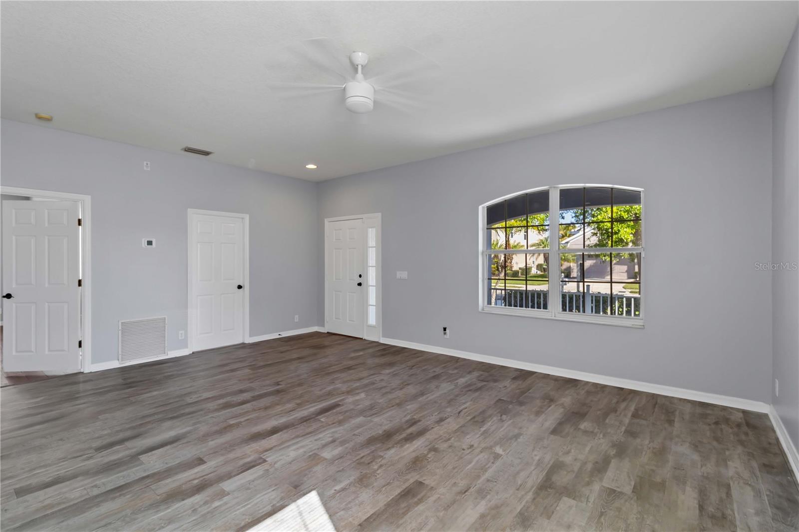 SILVERLAKE - Residential