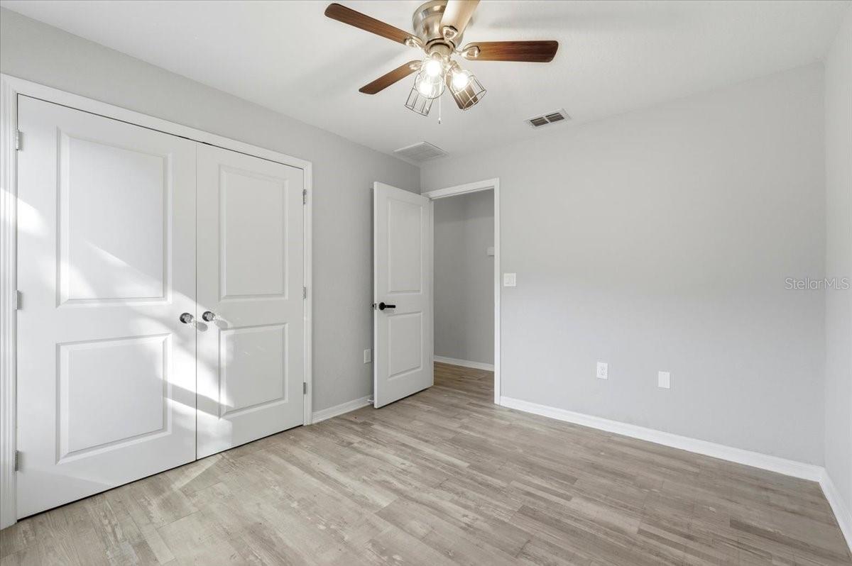 TOWER PALMS - Residential